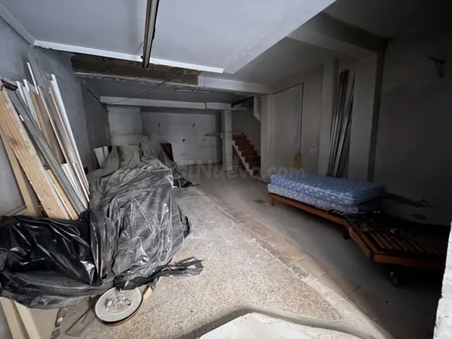 Local comercial 85m² en alquiler - Fátima