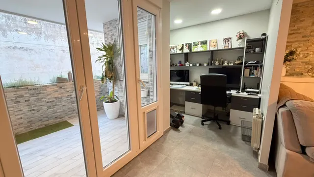 ¡¡ vivienda de 195 m2 con 4 dormitorios en pleno bulevar gran capitán !! — 23