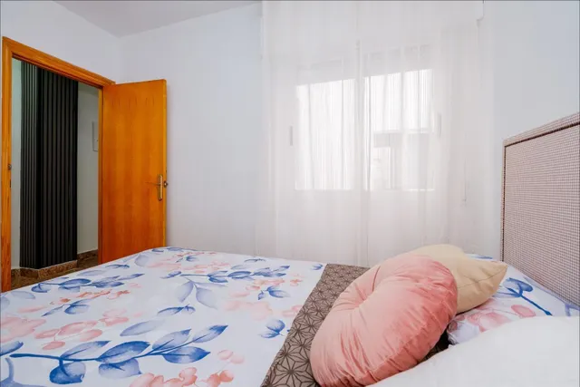 Apartamento de 1 dormitorio con licencia turística a 350 metros de Playa del Cura — 16