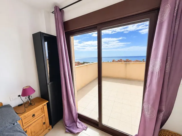 ¡UN ÁTICO CON VISTAS AL MAR QUE TE VA A ENAMORAR! — 22