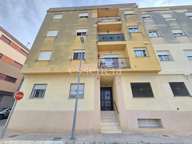 Vivienda de 3 dormitorios con piscina — 25
