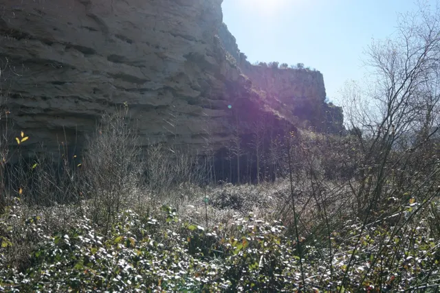 Los Tajos, monumento natural con casa y chiringuito. Finca en Alhama de Granada. — 28