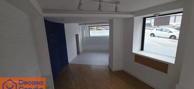 Local comercial en Torre Coruña Av. Calvo Sotelo esquina con Paseo de Ronda, gran escaparate, muy luminoso — 9