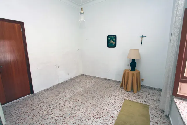 Casa de pueblo 4 habitaciones, planta baja con patio, garaje y gran potencial en La Palma — 9