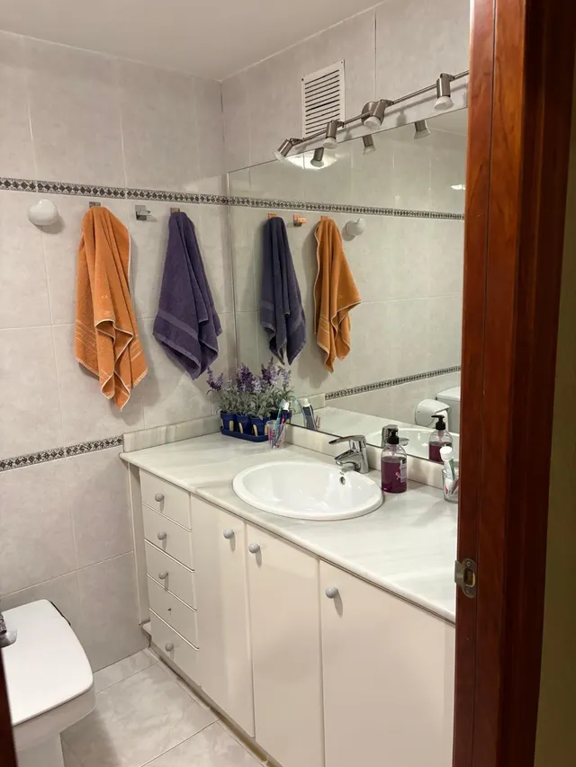 AMPLIO PISO DE 4 habitaciones Y DOS BALCONES EN RIERA MIRÓ, REUS — 27