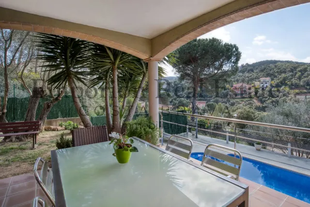HERMOSA CASA CON PISCINA CERCA DE LA PLAYA - VENTA O ALQUILER CON OPCION A COMPRA — 9