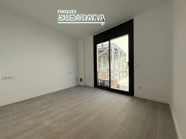 DÚPLEX EN VENDA A IGUALADA - ESTACIÓ VELLA + 2 TERRASSES 17 i 18m2 — 15