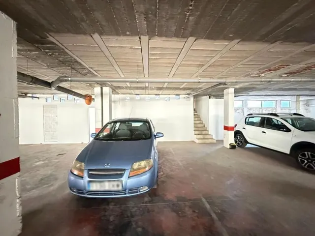 Local comercial 2800m² en venta - Estacion de autobuses — 15