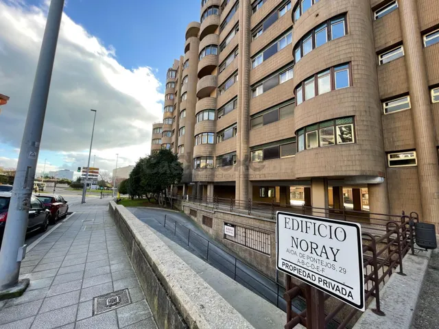 GARAJE EN VENTA EDIFICIO (AVDA. PONTEJOS, 29) EDIFICIO NORAY - foto 2