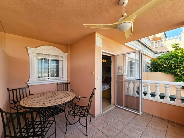 Urb. Mediterraneo - Bungalow con piscina y parking , cerca del mar, frente al parque  Natural Clot de Galvany — 6
