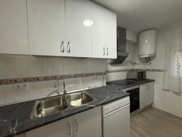 ALQUILER PISO POR habitaciones — 8