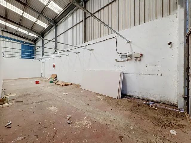 Nave Industrial - total 390 m2 de parcela, son 260 m2 de nave más 130 m2 de patio privado en Benahadux — 16