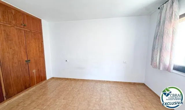 Piso en venta en Roses - foto 3