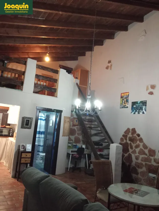 En Las Jaras parcela con piscina y dos viviendas independientes (Hipotecable) — 10
