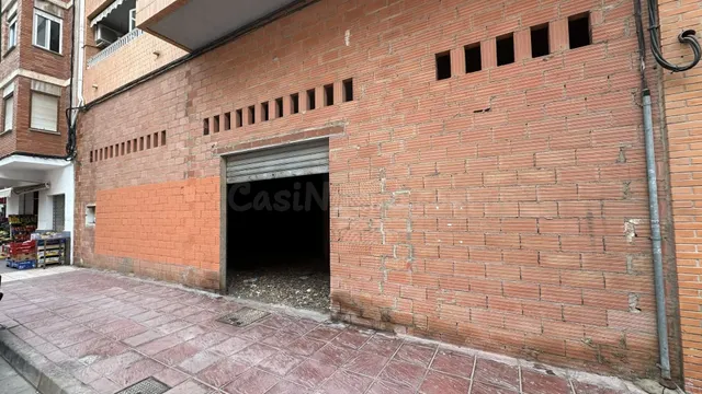 Se vende local. - foto 3
