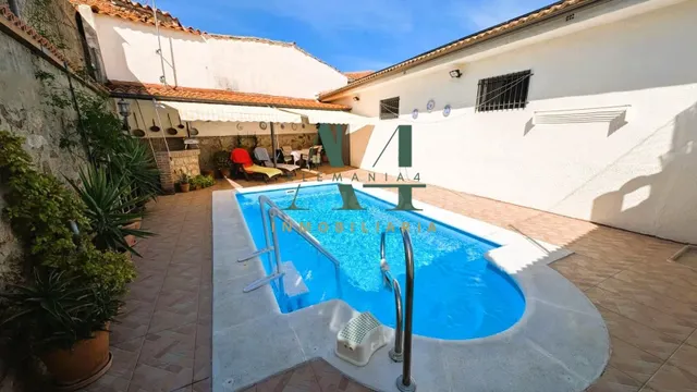Casa Reformada en Torre de Santa María - foto 4