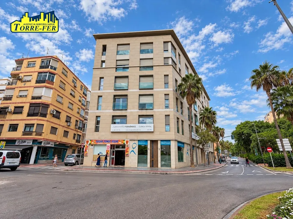 ¡OPORTUNIDAD PLAZA DE GARAJE EN PLENO CENTRO DE ALMERIA!