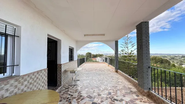 Encanto rústico con piscina y paellero: tu refugio ideal par - foto 5