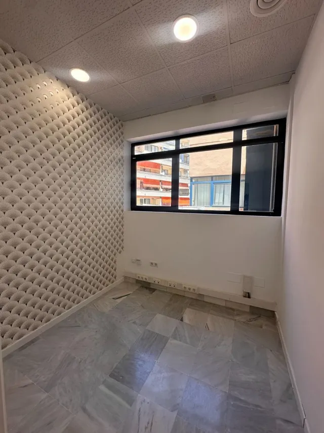 Local comercial 1 habitación 76m² en venta - Marbella — 7