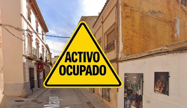 CASA EN TOBARRA