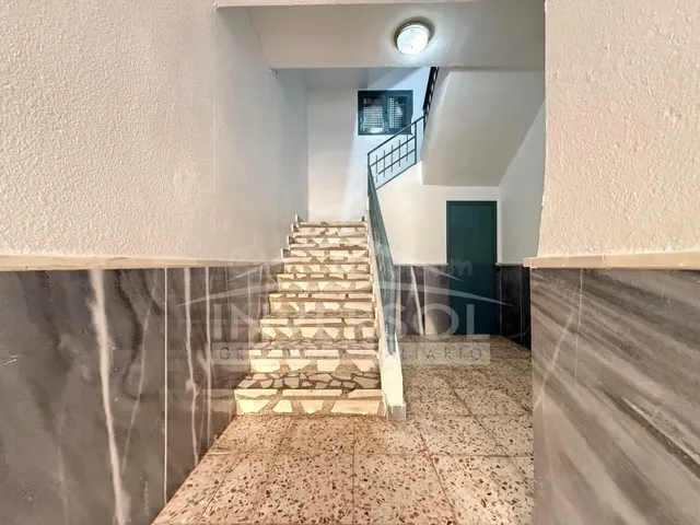 PISO AMPLIO EN BERJA - foto 2