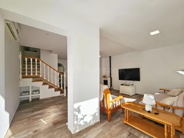 BUNGALOW A 500M DE LA PLAYA EN URBANIZACION CON 4 PISCINAS Y - foto 2