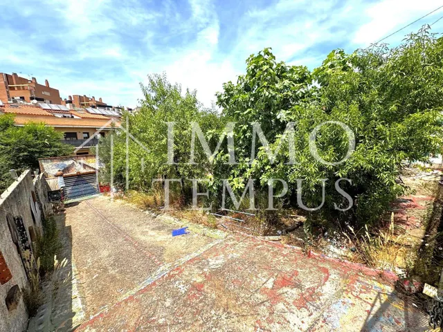Solar edificable de 871m2 en Torresana OLAR EDIFICABLE DE 871 m2 EN TORRESANA — 16