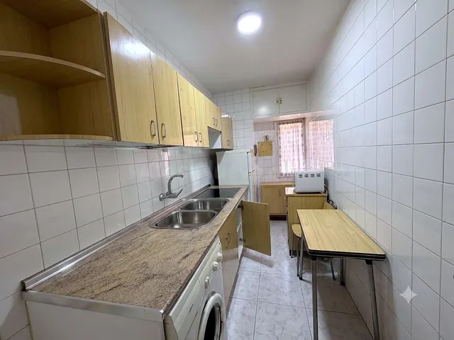 ¡A 1 minuto del Metro Carabanchel Alto! Luminosa 1ª planta c - foto 3