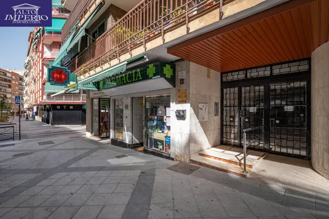 Impresionante piso en el centro de Granada. — 8