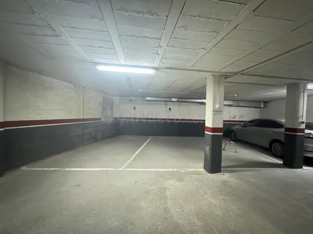 Garaje 13m² en venta - Sanjurjo Badía - foto 2