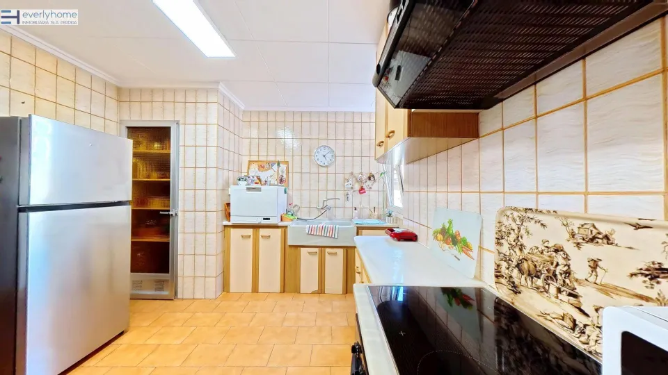 Piso 3 habitaciones 110m² en venta - L´Illa Perduda - Isla Perdida
