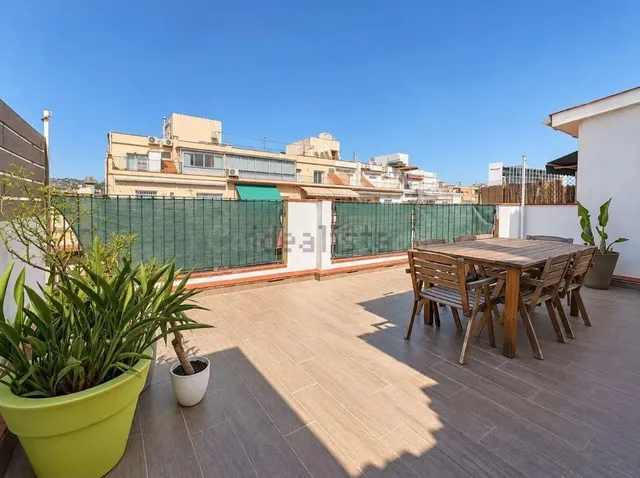 Piso en Vila de Gracia  - Barcelona — 2