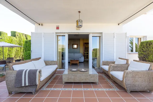 ✨ Espectacular chalet con piscina y vistas impresionantes — 15