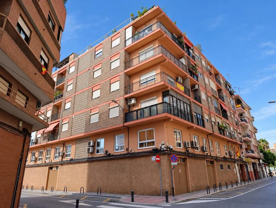 Piso 3 habitaciones 76m² en venta - Carolinas Altas