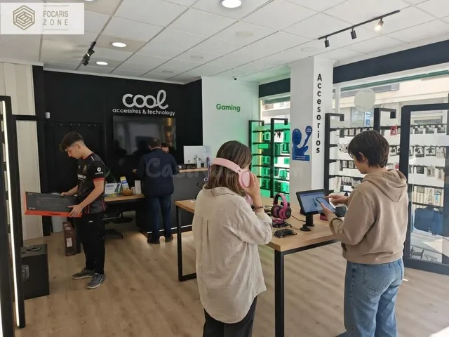 ESTUPENDO LOCAL EN PLENO CENTRO DE MÁLAGA — 11
