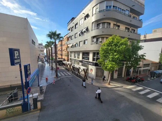 Apartamento 3 habitaciones 148m² en venta - Paseo maritimo — 39