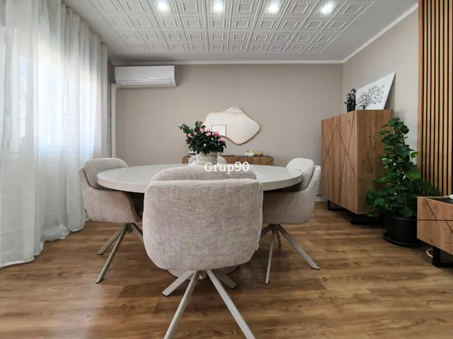 PISO DE 111 M2 TOTALMENTE REFORMADO CON 2 BALCONES JUNTO AL PASSEIG DE RONDA — 16