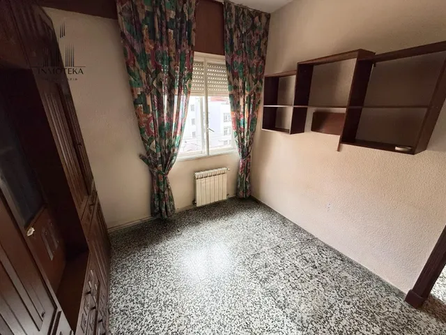 Ref: c139 grupo inmoteka inmobiliaria vende en exclusiva pisazo en zona centro/rosario — 19