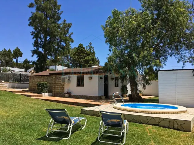 Acogedora vivienda de madera en alquiler de larga duración cerca de La Barrosa — 2
