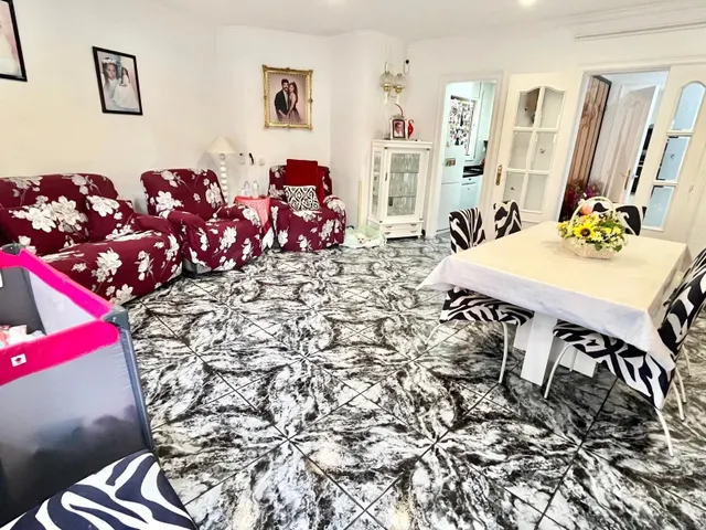 Amplio y Luminoso Piso en Can Rull, Sabadell por solo €329.000 — 4