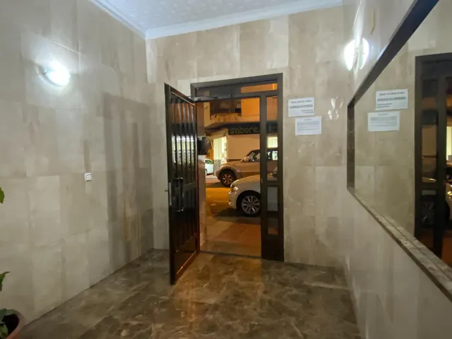 Piso de 3 dormitorios en alquiler -  barrio san antón — 43