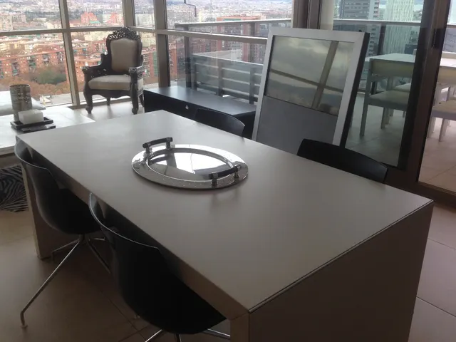 PISO ALTO CON VISTA PANORAMICAS AL MAR Y A LA CIUDAD — 4