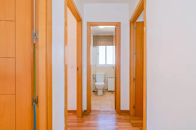 PRECIOSA CASA PAREADA EN JUN — 17