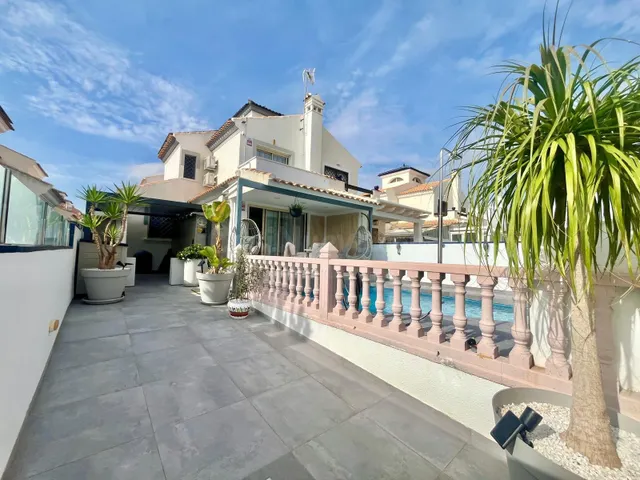 Pareado con piPareado con piscina privada en Mil Palmeras, a 13 minutos de la playascina privada en Mil Palmeras, a 13 minutos de la playa — 5