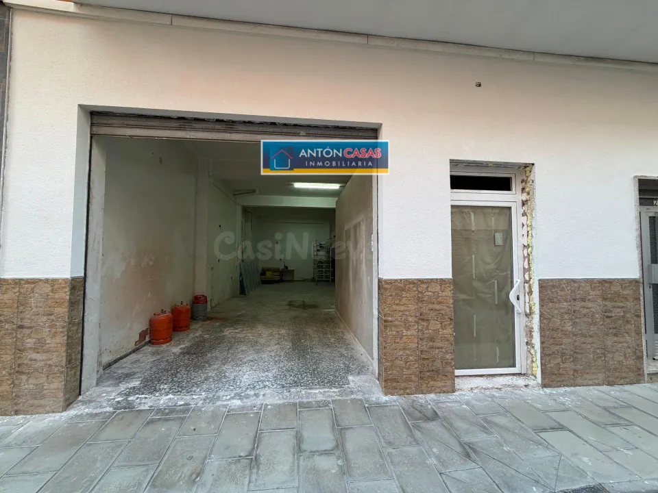 Local comercial en elda, junto a avenida de madrid
