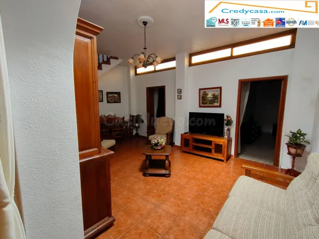 chio. Casa 155 m2 en una sola planta mas solarium - foto 3
