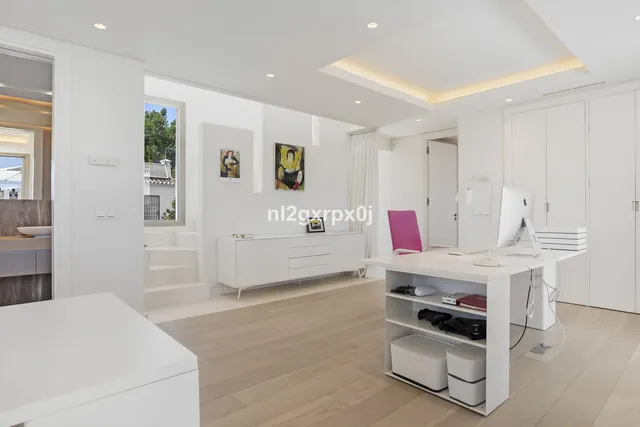 Chalet 3 habitaciones 398m² en venta - Marbella — 12