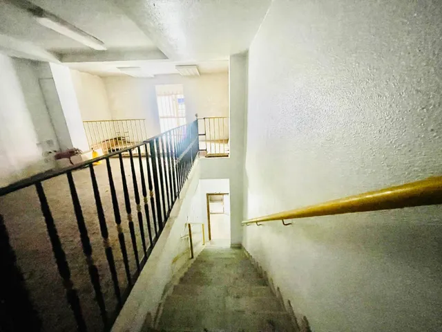 SE VENDE LOCAL COMERCIAL !!INMEJORABLE UBICACIÓN!! — 7