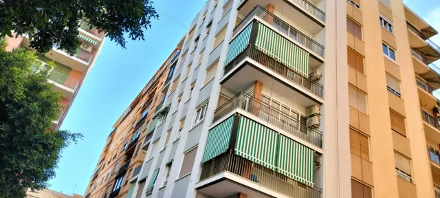 SE VENDE EN EXCLUSIVA "Amplia vivienda de 162 m2, con terraz
