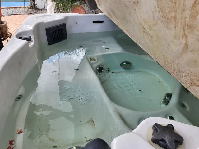 Villa exclusiva con piscina y vistas en Vélez-Málaga por €415,000 — 3